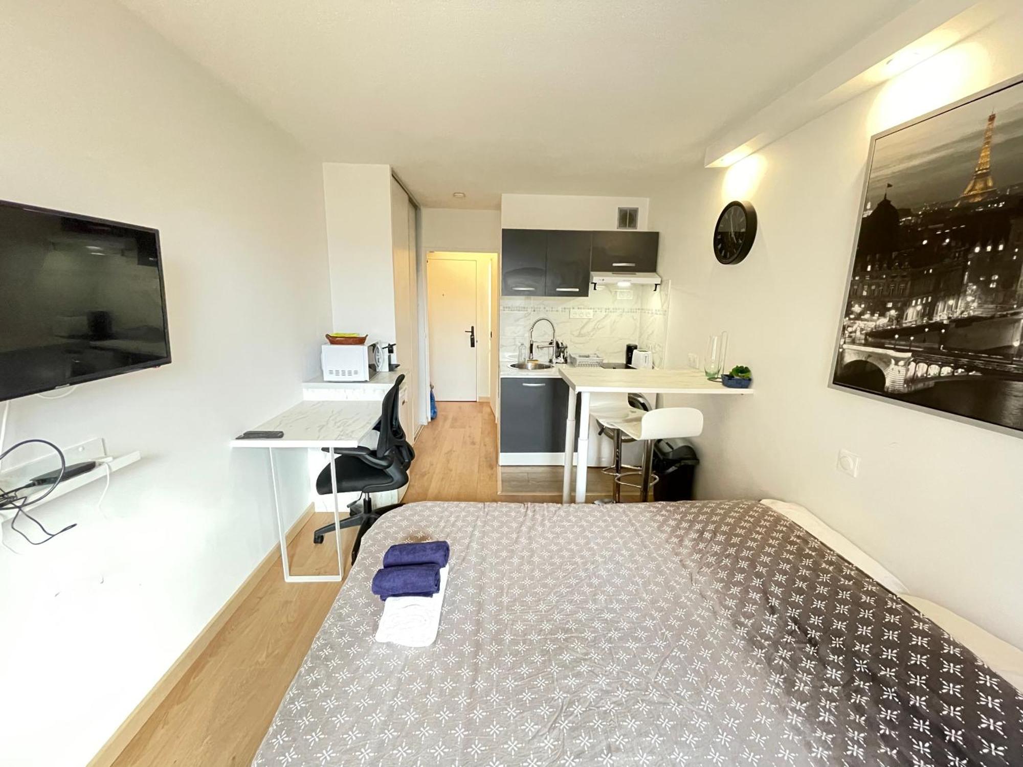 Exclusive Private Apartment By Warilco - Pleyel 25 M2 - A 1 Minute De La Station Metro Carrefour Pleyel Saint-Denis  Exterior photo